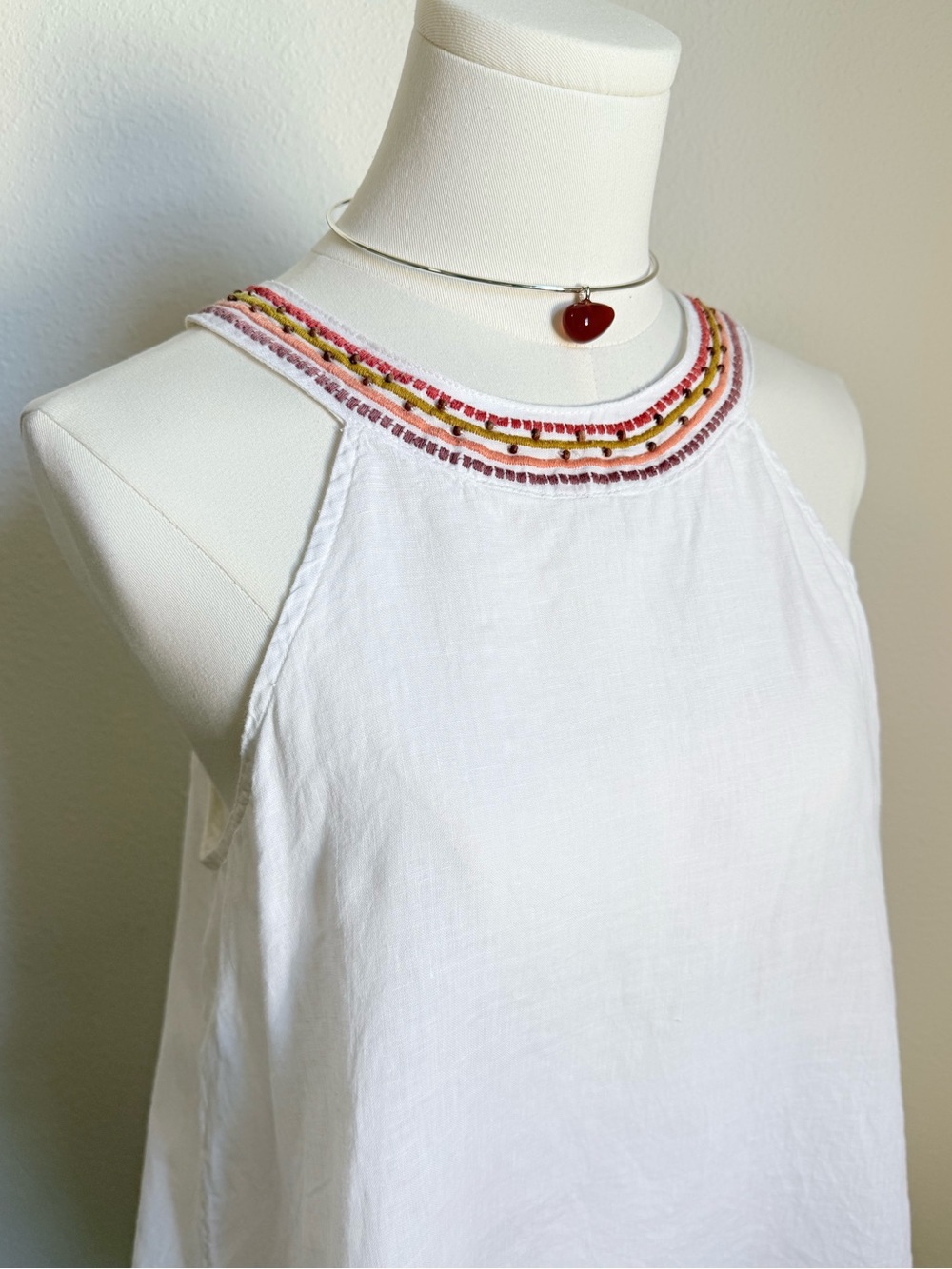 Cynthia Rowley Linen Embroidered Trim Halter Top Boho Chic Goddess Retro - Picture 2 of 7